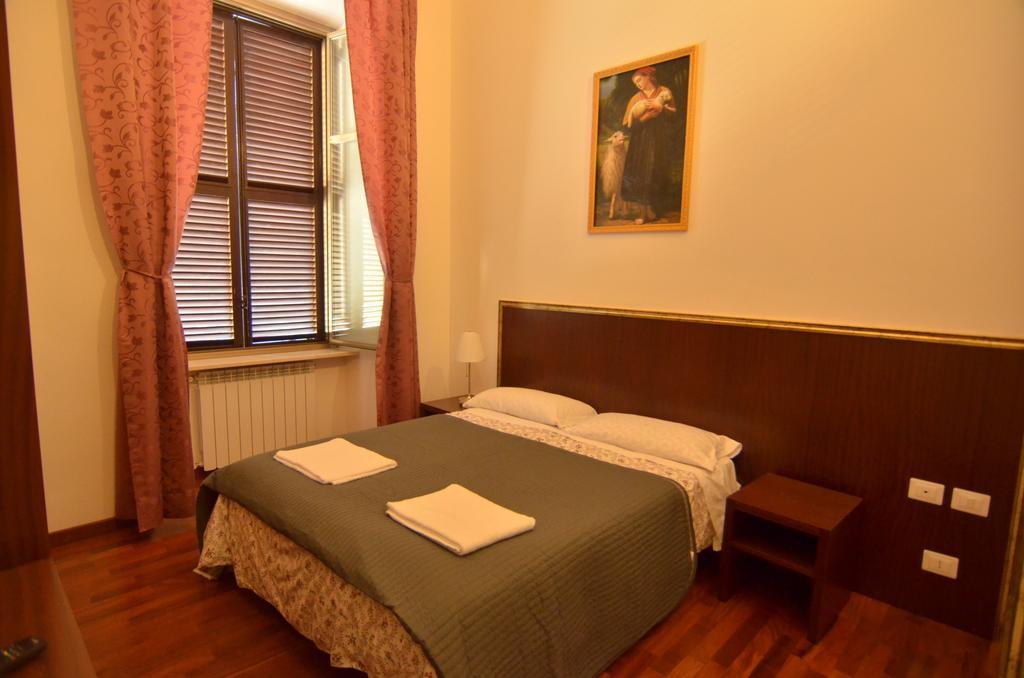 Mille Fiori Bed & Breakfast Roma Oda fotoğraf