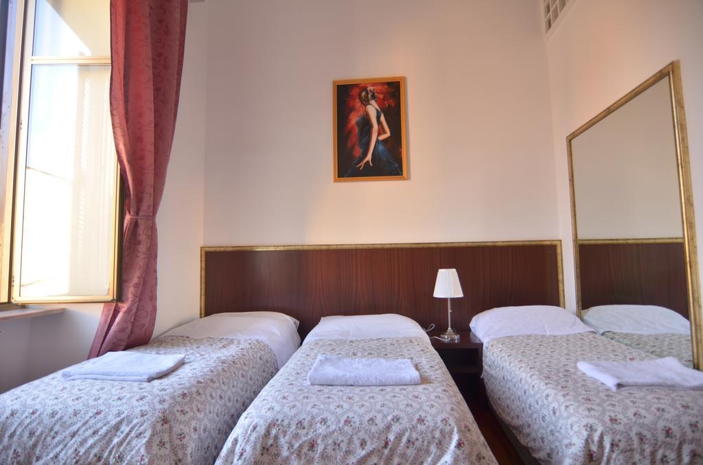 Mille Fiori Bed & Breakfast Roma Oda fotoğraf