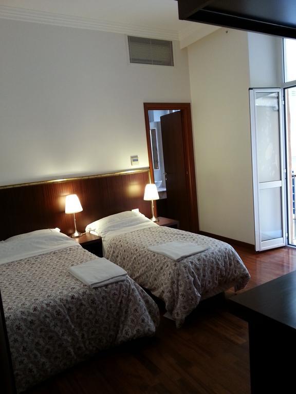 Mille Fiori Bed & Breakfast Roma Oda fotoğraf